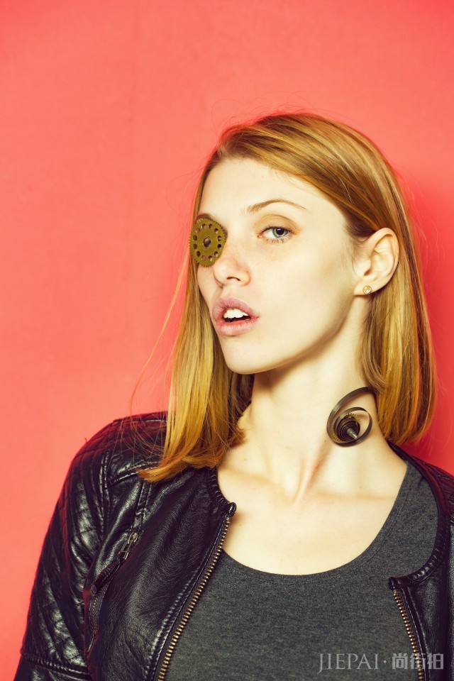 如何吹内扣发型 5分钟吹出完美气质