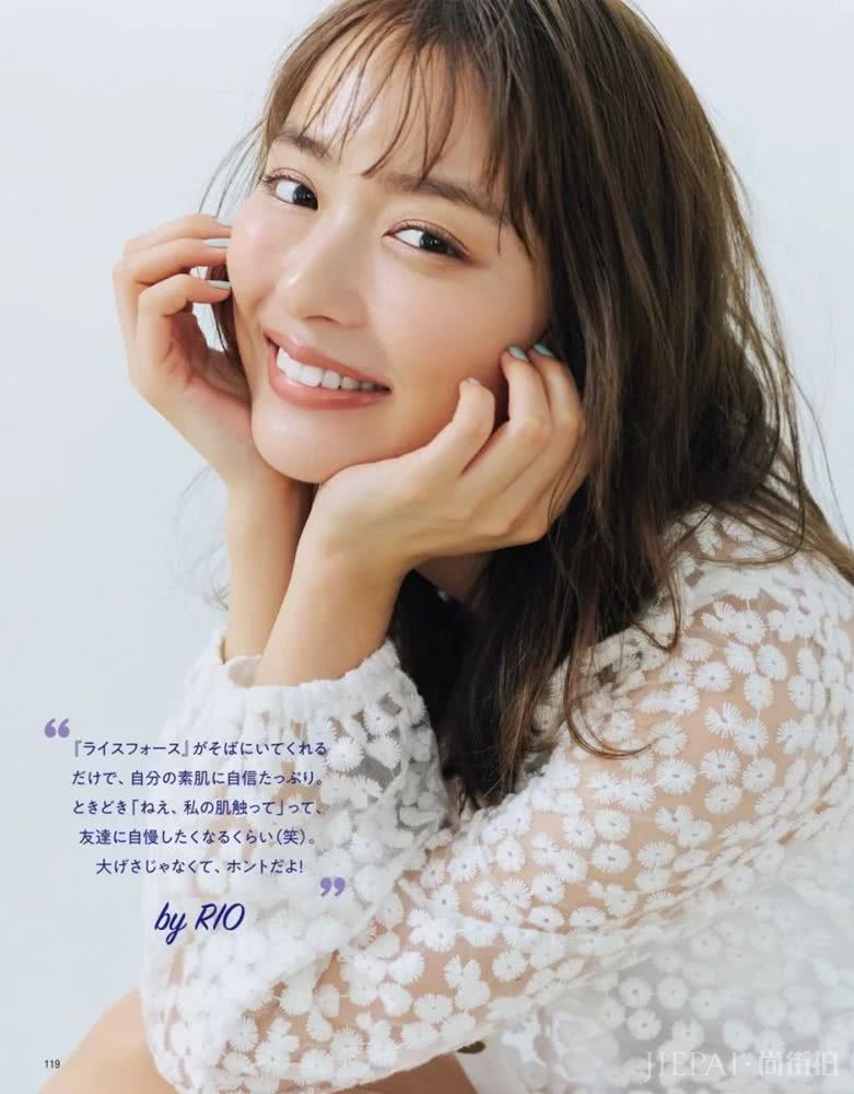 豆沙色、梅子色都靠边,今年最火的口红色是它