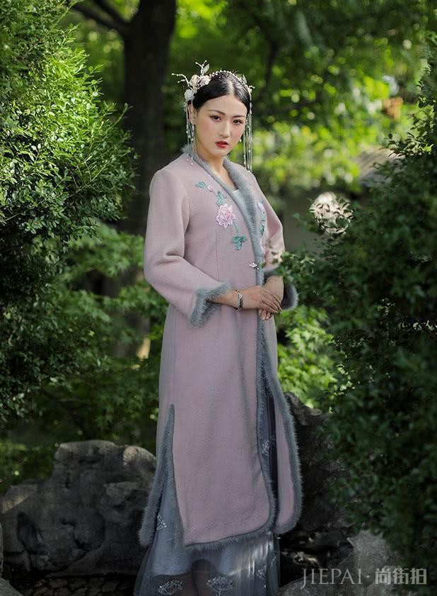 秋天穿什么最好看?试试这样穿优雅知性还有气场