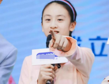 有一种可惜叫田亮女儿,上帝吻了森碟的脸,却忘给她鼻子开窗!