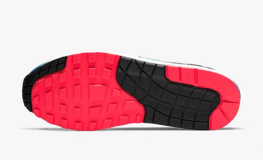 线稿 Air Max 1 即将登场！三重 Swoosh 你喜欢吗？