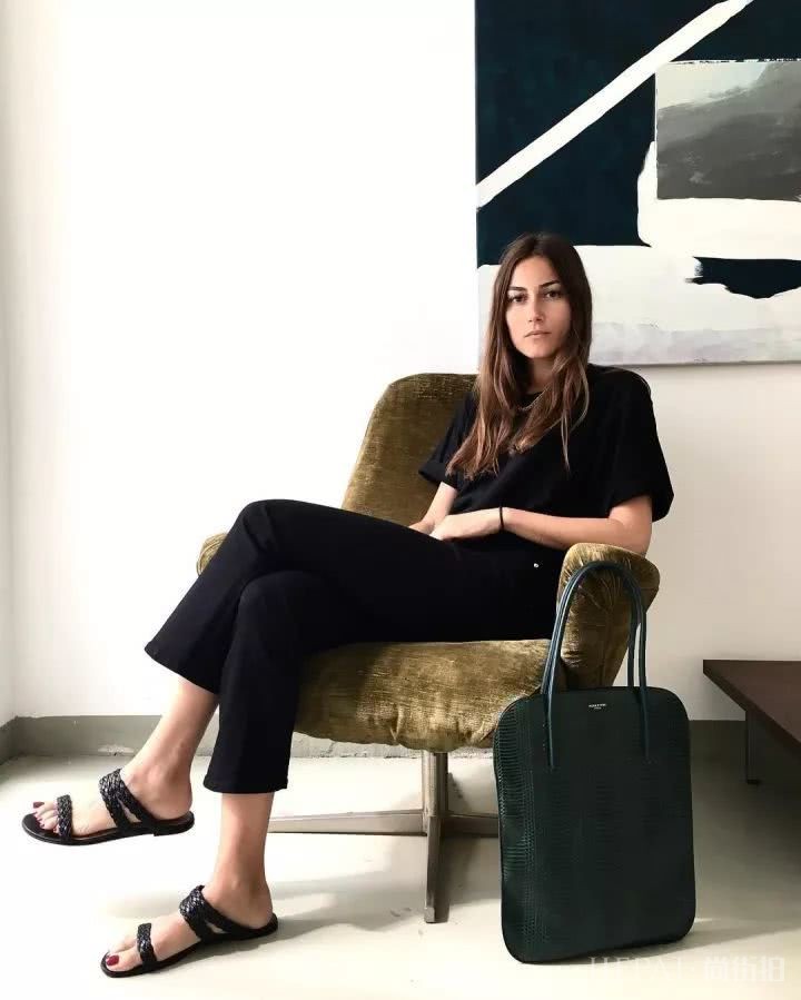 花那么多钱买衣服,到底买了些什么?