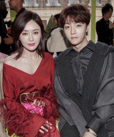 时装周女明星生图：郑爽瘦到眼睛凹陷，沈月玩突破，孟美岐成路人