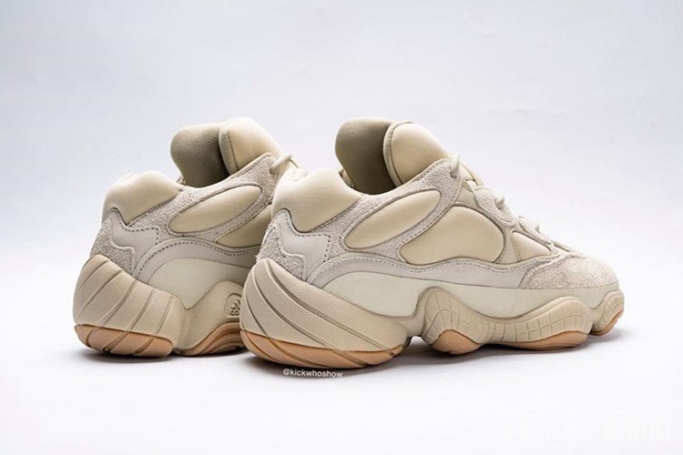 YEEZY 500强势更新,这次连鞋型也动!