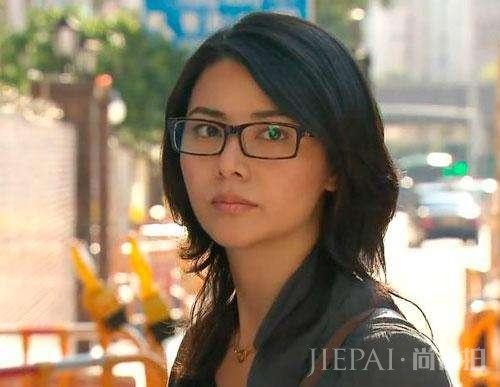 广告模特出道,用三年成TVB力捧花旦,退圈5年后复出依然惊艳