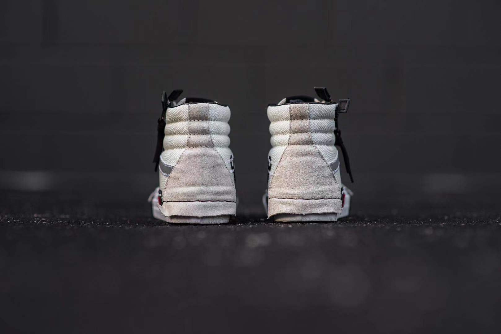 我也要做一回全员恶人!全新 Vans Sk8-Hi 近期双双亮相!
