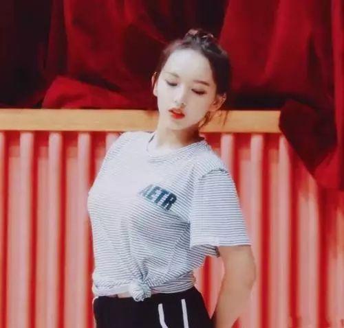 21岁红得发紫,被公司压榨丑成大妈?仙女人设崩了?