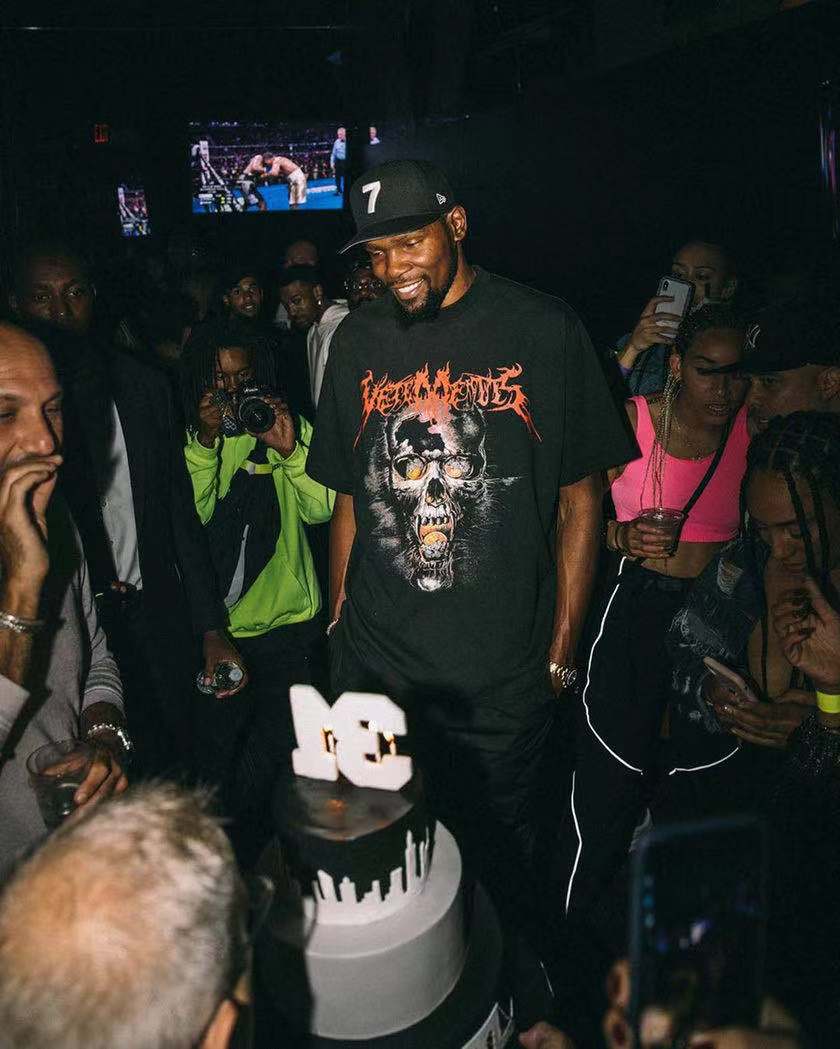 杜兰特率先上脚！Air Jordan 1 扣碎 3.0本月登场！