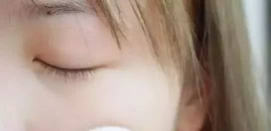 韩系日常通勤妆，美女上班不再愁