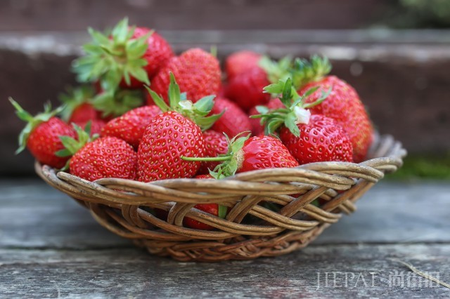 晚上吃什么水果减肥最有效,6种水果助你轻松甩肉