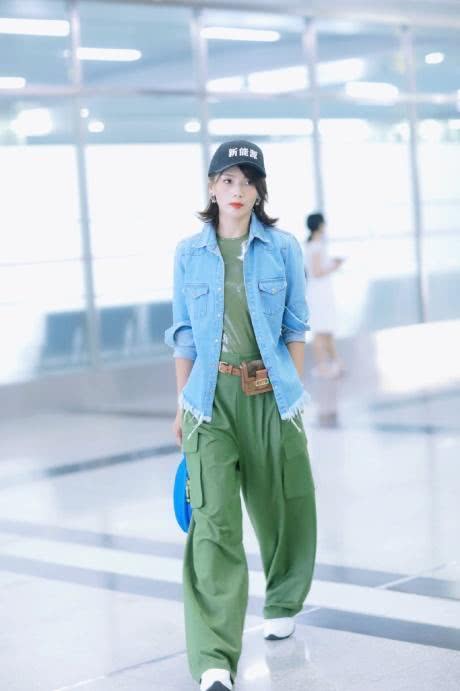 女人过了40岁学刘涛4种穿搭法,时髦减龄还显气质