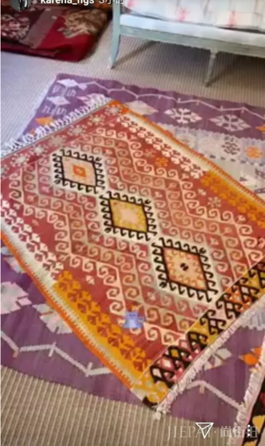 吴千语深夜拍落寞照，仍旧不改买买买的习惯，不受林峰结婚影响