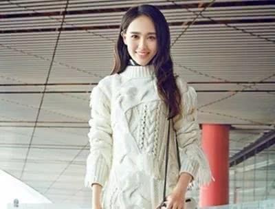 初秋穿什么好看还不烂街?学宋慧乔最新广告素颜清淡美