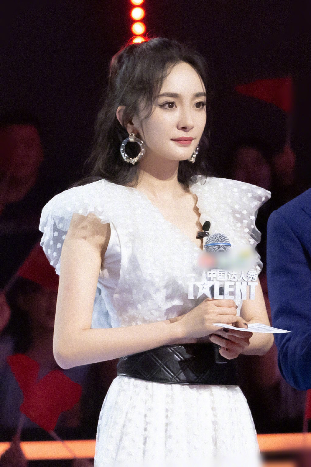 杨幂中国达人秀冲刺夜剧照图片