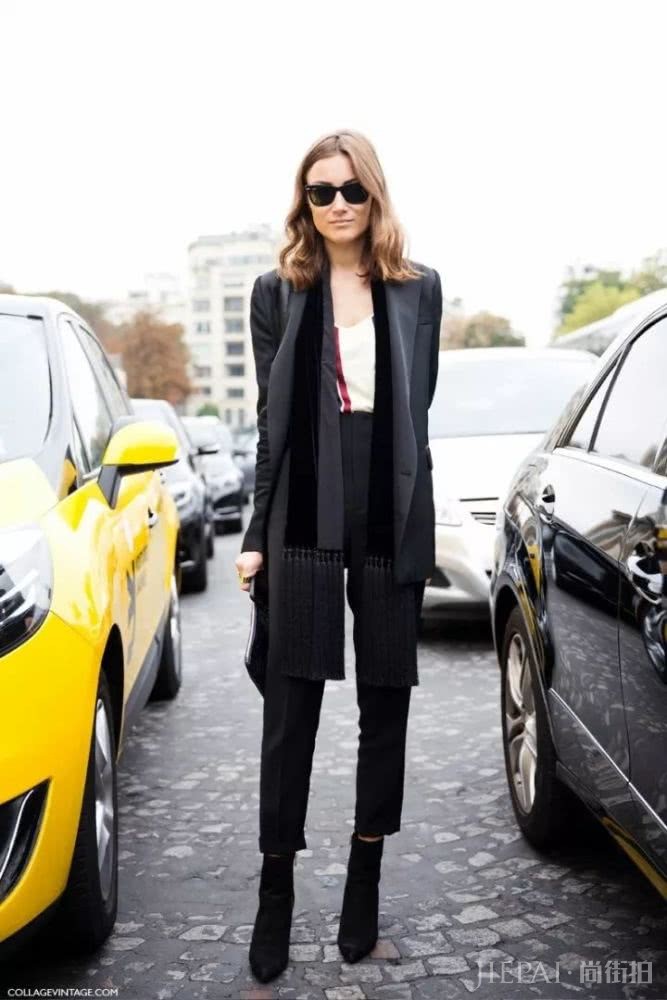 花那么多钱买衣服,到底买了些什么?