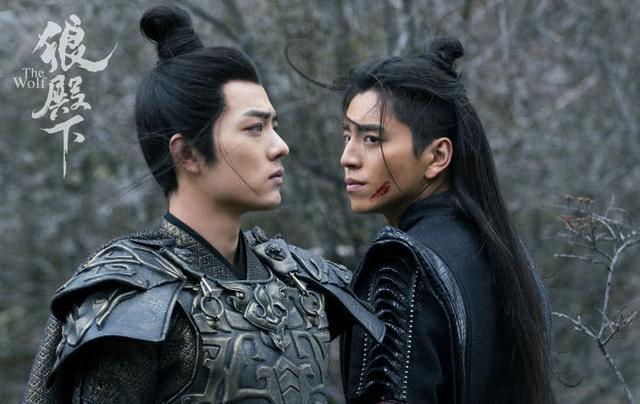 李沁中国机长刚上映，又迎来新剧，看到男二时，网友：追定了