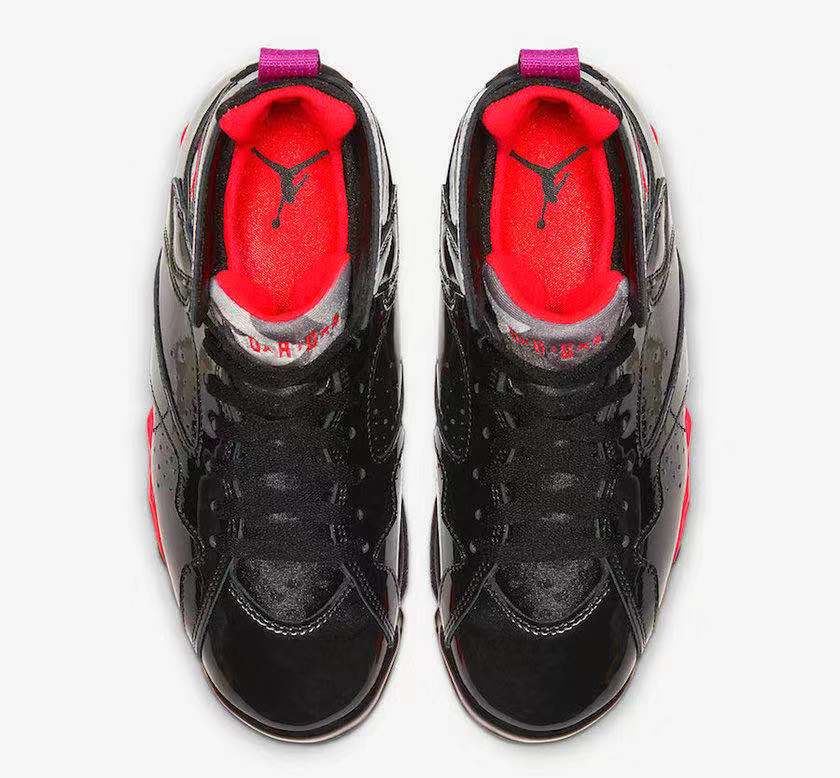 官图释出!Air Jordan 7 “Black Patent Leather”月底登场!