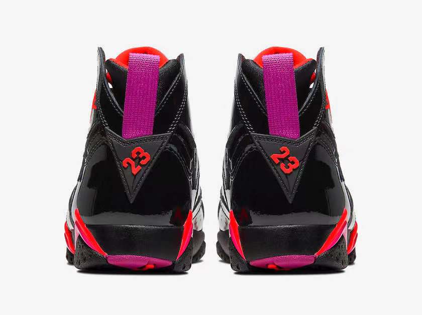 官图释出!Air Jordan 7 “Black Patent Leather”月底登场!