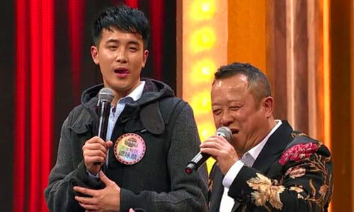 当演员14年不红,转做导演拍出两部爆款,这才是不拼爹的星二代