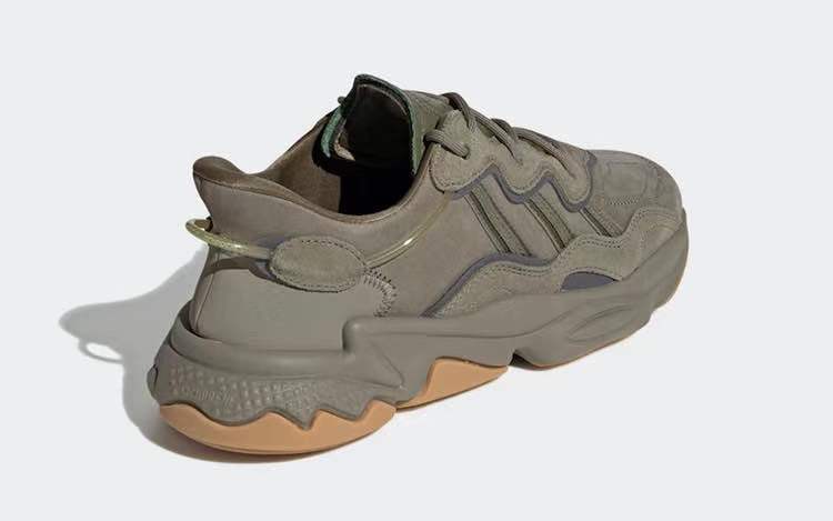 硬朗军事风！adidas Ozweego 全新配色现已登场！