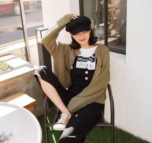 相信我,2019毛衣这样穿,让你洋气炸了!