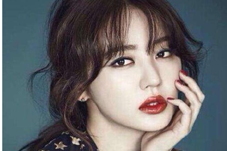 1557812036645715.jpg 巧克力发色亮白肤色,夏日三款甜蜜发色时尚来袭