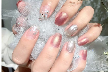 2019最新淡雅美甲图片大全,春天就是要尝试初恋色指甲