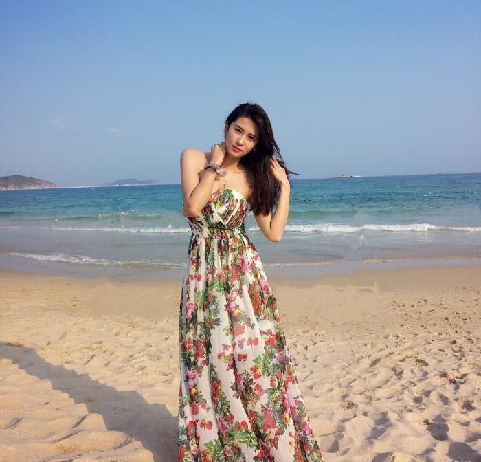 前甩王思聪,后又榨干刘晓宇,看到照片后网友觉得是情有可原!