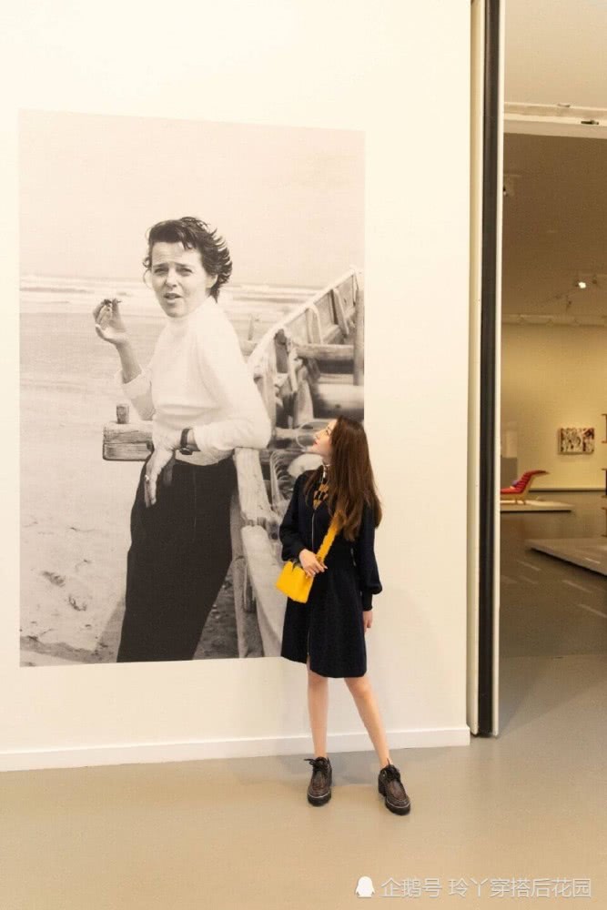 迪丽热巴穿LV现身,美的真是太不低调