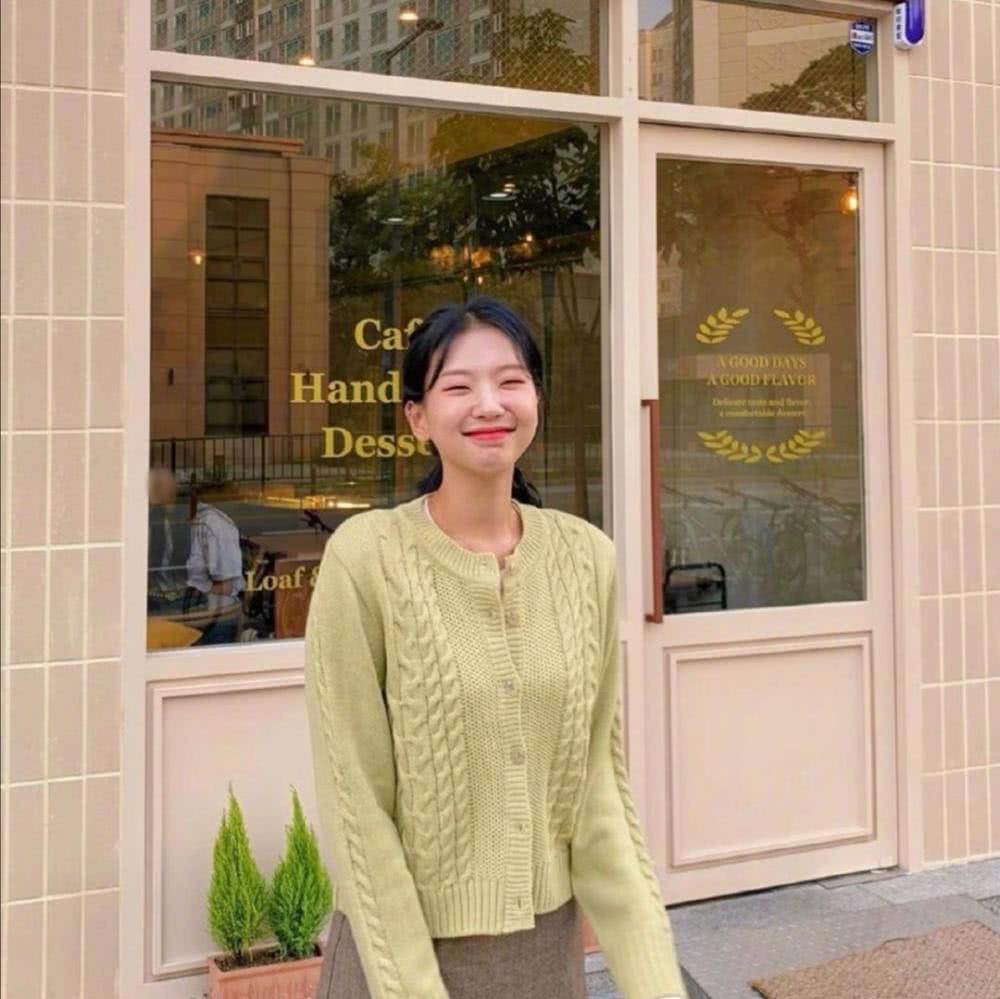 秋季时尚穿搭分享:小清新系搭配风格,简单又吸睛