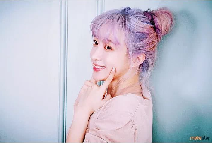 秋冬最火发型,要像LISA、杨超越这样色儿的才够美