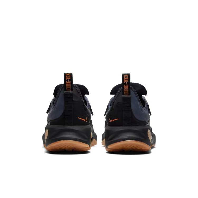 GORE-TEX 防水材质再次出动!这次与 React 缓震科技碰一碰!