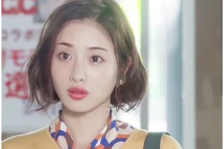 女生卷发造型容易显老？石原里美的微卷为什么能减龄