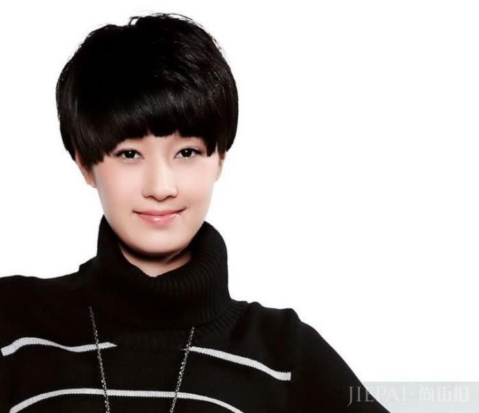 43岁马伊琍与47岁梁静近况,从闺蜜到仇人,如今差距不是一般的大