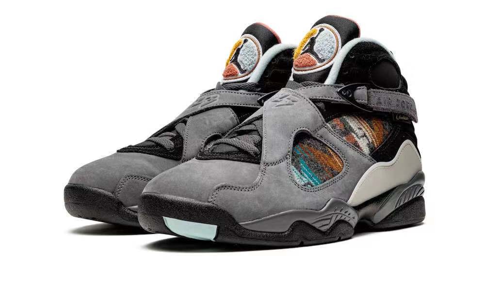 十分适合秋冬穿搭!Air Jordan 8 N7 实物曝光!