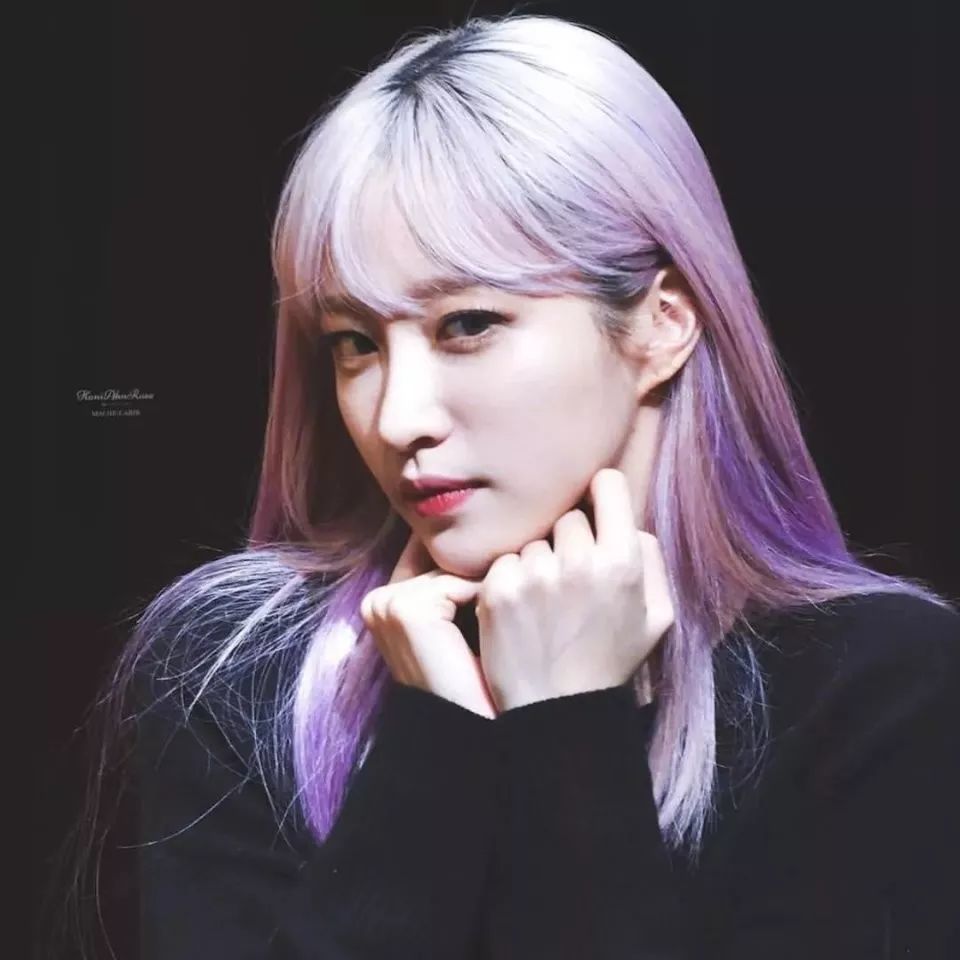 秋冬最火发型,要像LISA、杨超越这样色儿的才够美