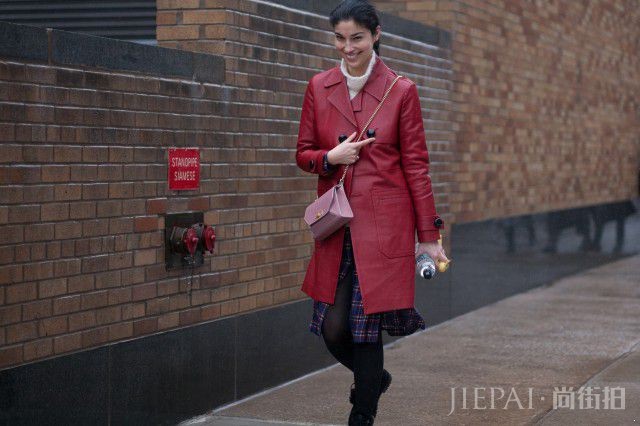 1569469409487162.jpeg 皮肤暗黄女生显黑的5种颜色,女生皮肤暗黄,请千万不要穿了