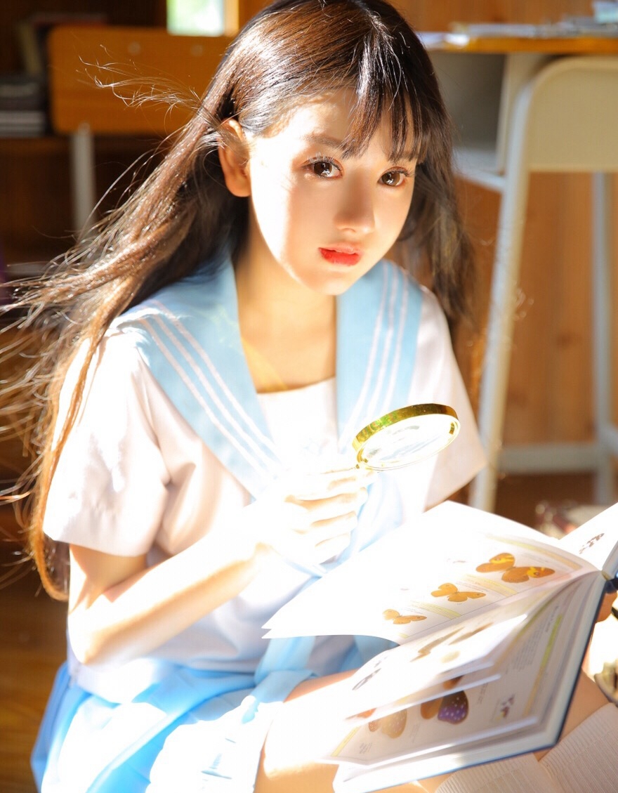 穿JK制服的漂亮美女养眼唯美写真图片