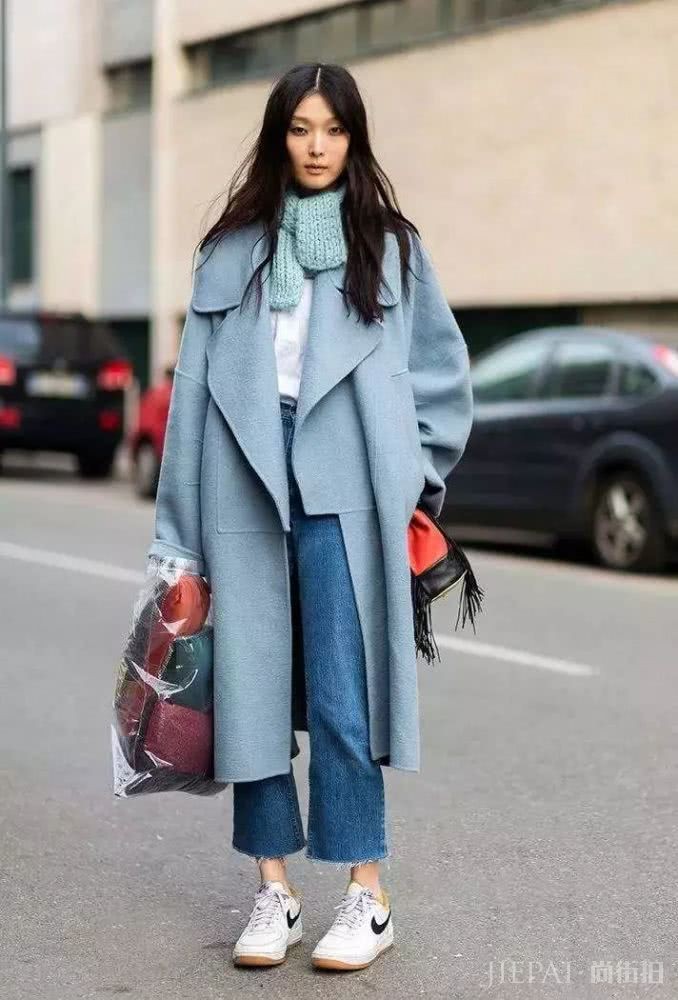 女人过了40逆龄生长有技巧,这样打扮既时尚还减龄