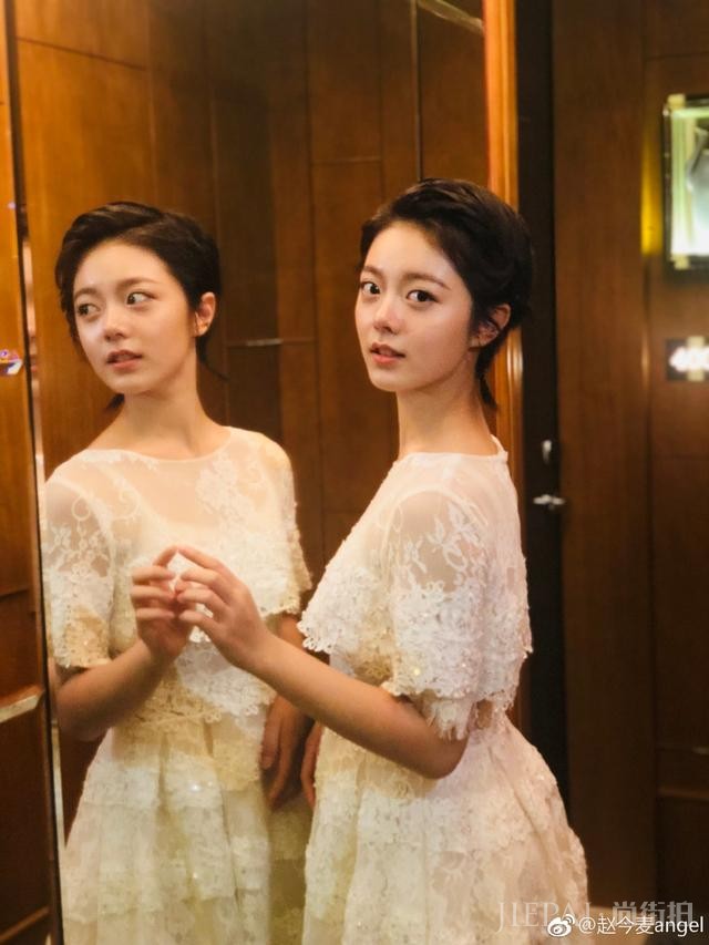 两度与张嘉译合作,颜值演技碾压关晓彤,她才是新一代国民闺女