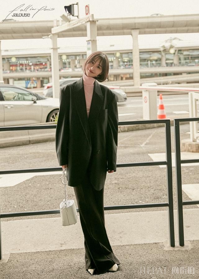 这八套毛衣穿搭方法，郑爽、杨幂、唐嫣亲自示范教你做个质感女孩