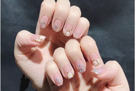 1564030434341367.jpg 夏日清爽美甲流行款式图片,气质图案简单教程