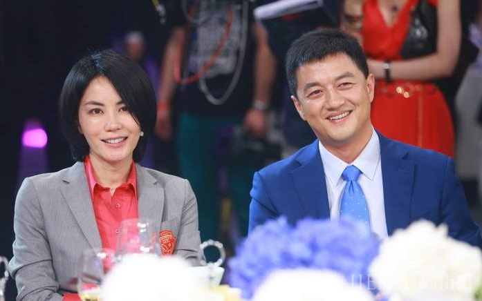 王菲悄悄夜会前夫李亚鹏?离婚后还是好友,可这么见面却是第一次