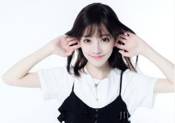 网红身价有多高?第一位签约费两亿,第三位一首歌赚了一亿