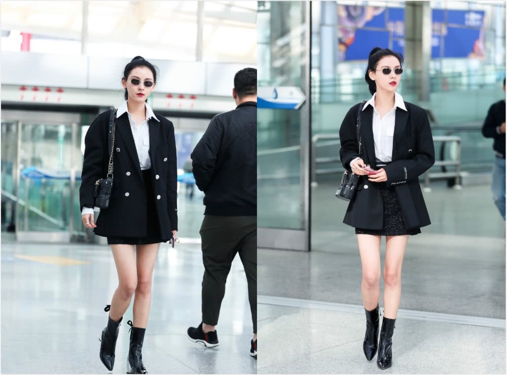 张予曦穿宝石蓝修身长裙配高跟鞋，戴大耳环优雅迷人