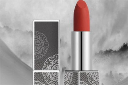 《陈情令》追星女孩带动周边商品,联名口红上线半小时售罄