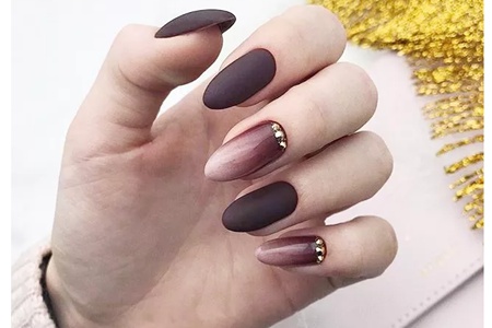 1563539963129695.jpg 欧美风秋冬美甲款式图片,磨砂、绒面质感强烈