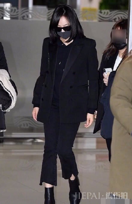 SM官方发文悼念雪莉:她的美丽、温柔的心,将被我们永远铭记