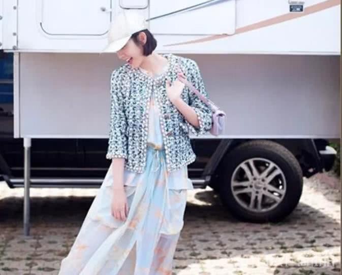 为什么女明星对“小香风”都执念？这种优雅甜美，真的让人沉迷