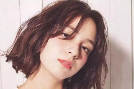 春夏剪短发美炸天，时髦精也试试这几款?